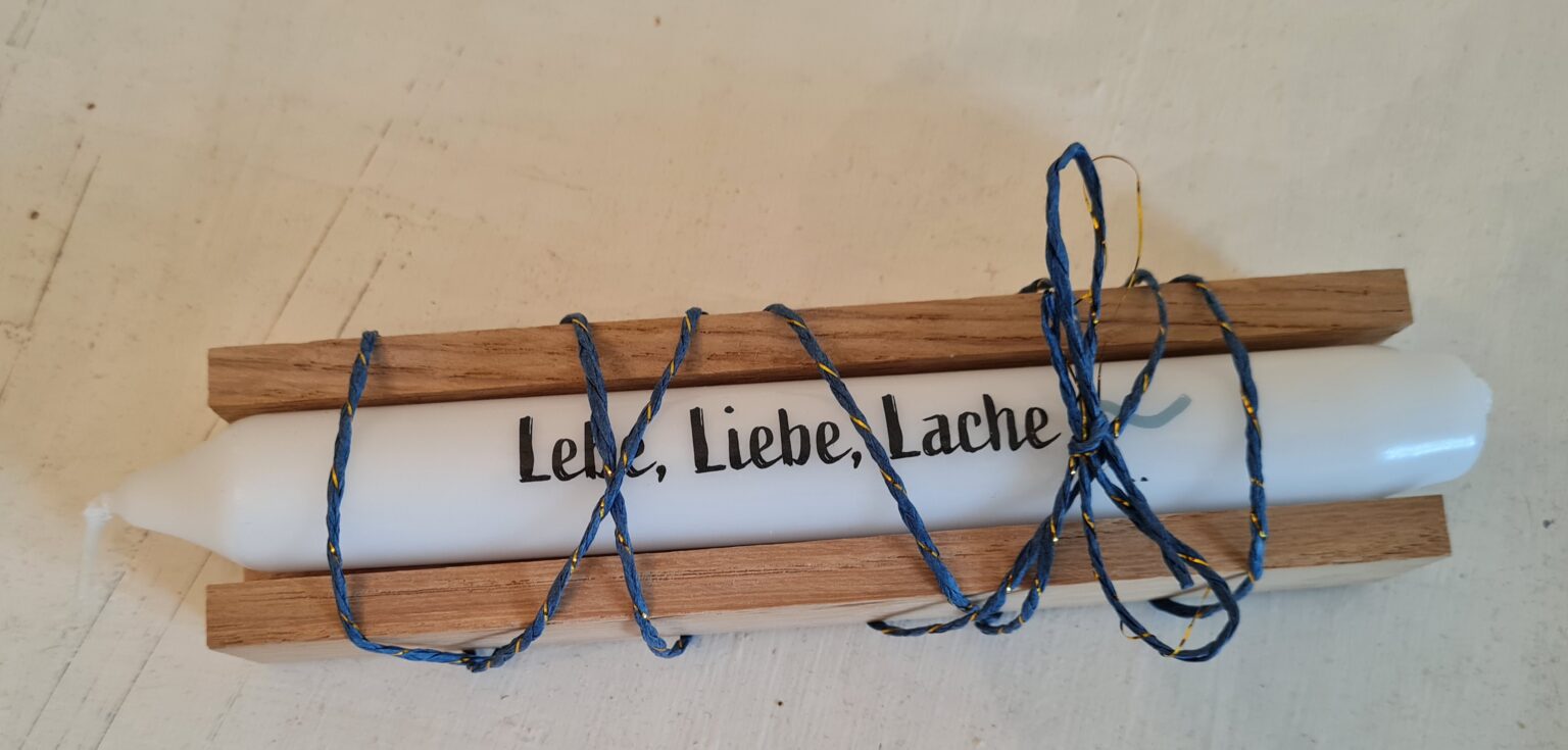 Holzbox Mit Tattoo Kerze Lebe Liebe Lache Froprimo